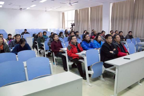 中心和计通学院计算机科学系举行学术交流报告会